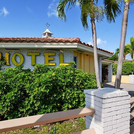 Oyo Hotel Coral Gables - Miami Airport Ngoại thất bức ảnh